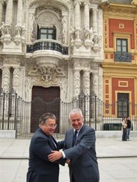 Arenas pide a Griñán que "deje de hacer trampas" y entregue a la juez que lleva el caso de los ERE "todo lo que pide"