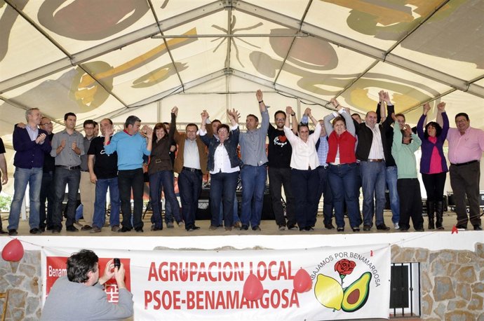 Imagen de los socialistas en el Día de la Rosa, en Almáchar