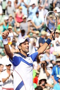 Djokovic aparta a Nadal de su primer título en Miami