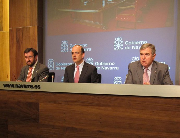 Los consejeros del Gobierno de Navarra Juan Ramón Corpas, Alberto Catalán y José