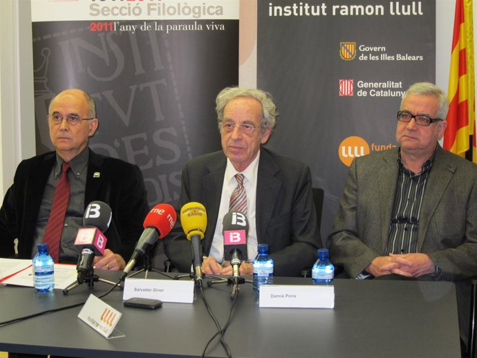 Marí, Giner y Pons en la presentación.