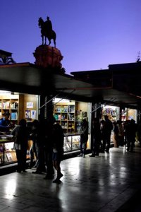 Feria del Libro 2011 sólo ocupará la Plaza Nueva, pero "no supone menos participación de editoriales"