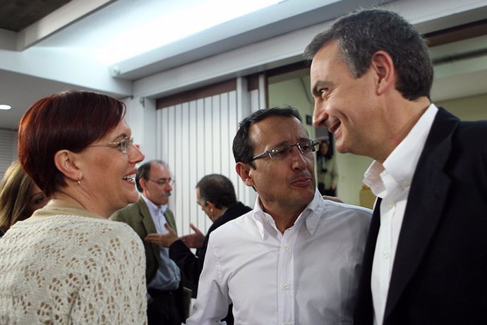 Muñoz y Mansilla con Zapatero.