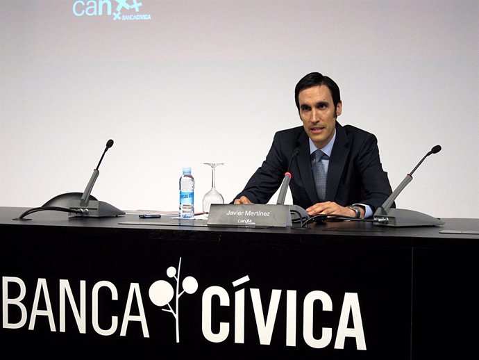 El director del Plan de Inversiones de Caja Navarra, Javier Martínez.