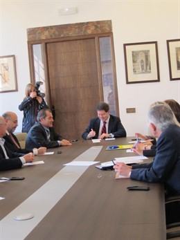 Page y empresarios del polígono