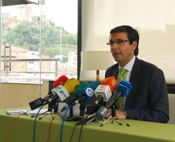 NP CUENCA DEJA DELEGACION DE INNOVACION PARA DEDICARSE A SU TRABAJO EN LO LOCAL