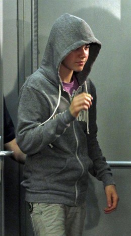 Justin Bieber en Madrid encapuchado