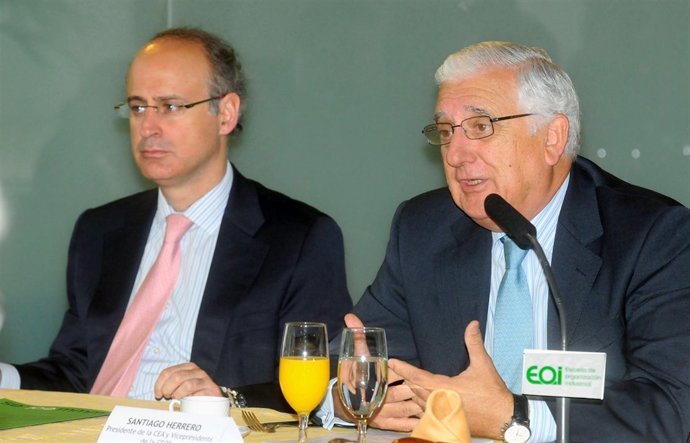 Herrero en el encuentro de EOI