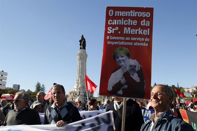 Manifestación en Portugal contra las medidas económicas del Gobierno