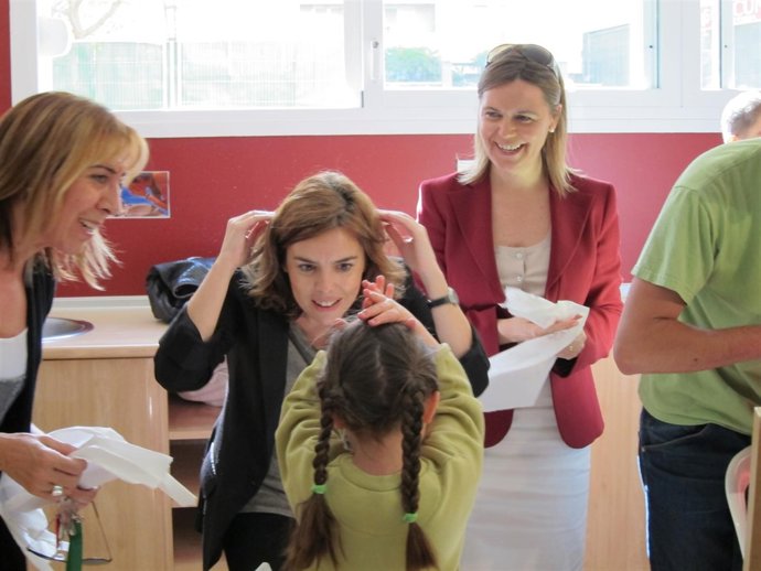 Visita de Soraya Sáenz de Santamaría a Amadiba.