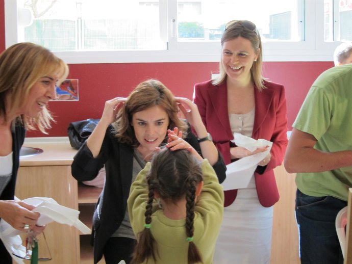 Visita de Soraya Sáenz de Santamaría a Amadiba.