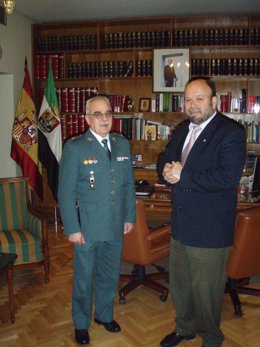 NP Y FOTOGRAFÍAS: Nuevo Comandante 2º Jefe De La Comandancia De La Guardia Civil