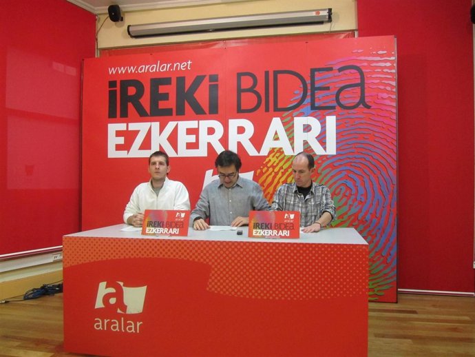 Iosu Murgia, junto a Felipe Urkidi y Rubén Digón.