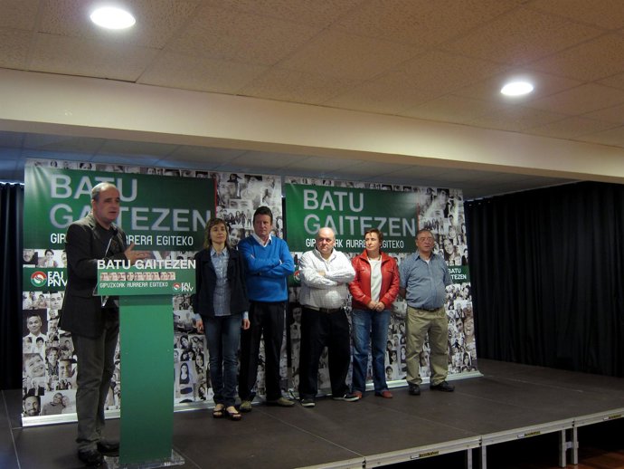 Egibar, Etxezarraga y representantes jeltzales en Astigarraga.