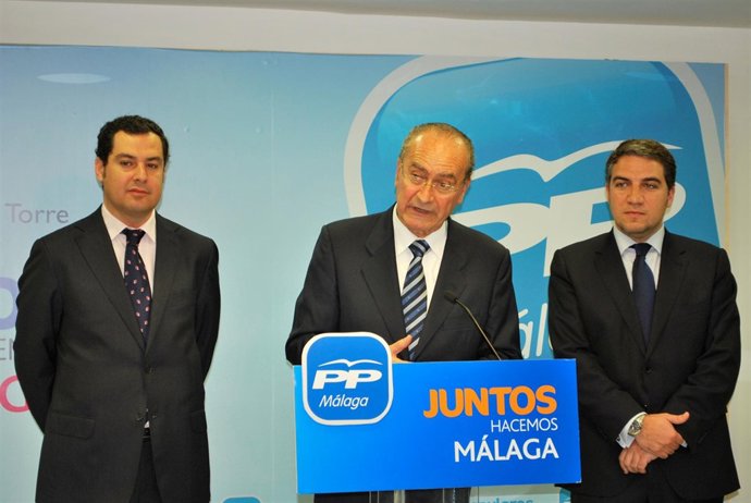 Juan Manuel Moreno Bonilla, Francisco de la Torre y Elías Bendodo en la presenta