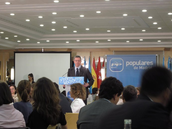 El alcalde de Madrid, Alberto Ruiz-Gallardón, en el Foro Madrid
