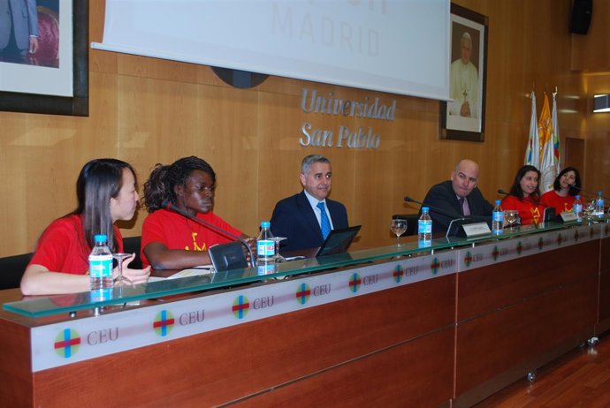 Los doctores Del Corral y Villalón