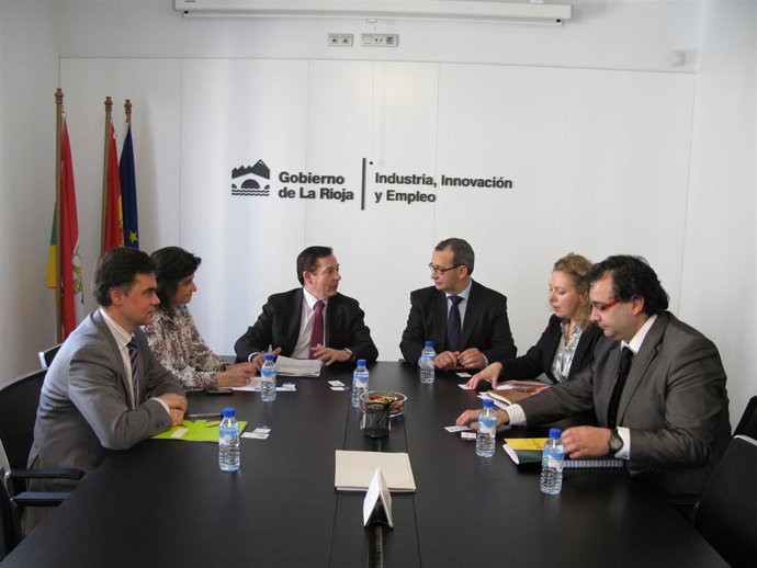 Javier Erro durante la reunión con AREL