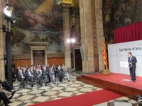 Mas avisa a los catalanes de que no esperen "milagros" del Govern