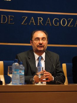 El alcalde de Ejea y presidente de la DPZ, Javier Lambán