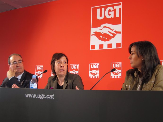 Juan Cobacho, Raquel Gil y Montse González de UGT de Catalunya