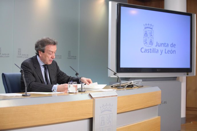El consejero de la Presidencia y portavoz de la Junta, José Antonio de Santiago-