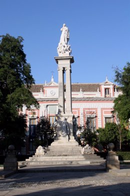 Plaza de la Inmaculada en Sevilla
