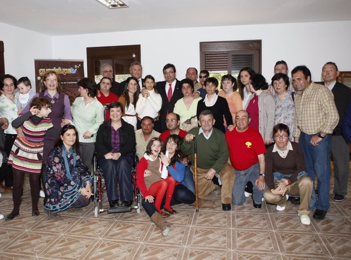 Vara visita el centro ocupacional para discapacitados 'Virgen de Guadalupe' (Các