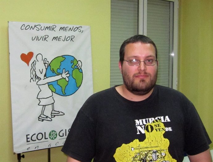 El coordinador regional de Ecologistas en Acción en Murcia, Pedro Luengo