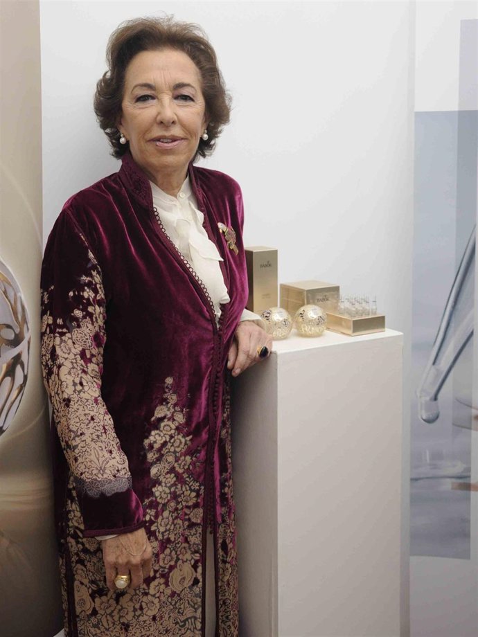Carmen Navarro, profesional de la estética 
