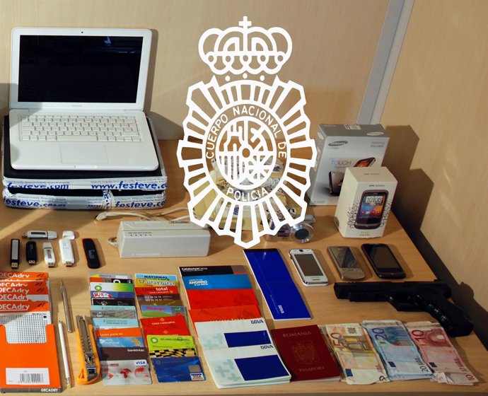 Material intervenido en la operación de Castellón