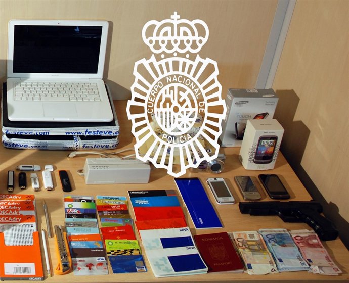 Material intervenido en la operación de Castellón