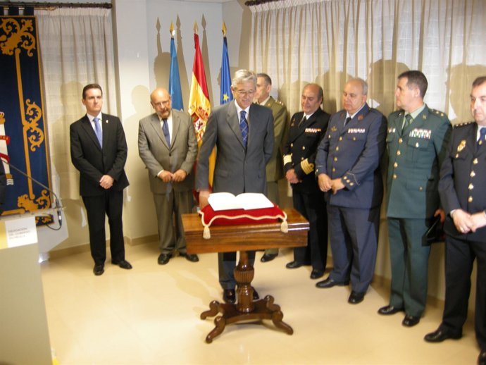 Antonio María Claret toma posesión como delegado del Gobierno en Melilla