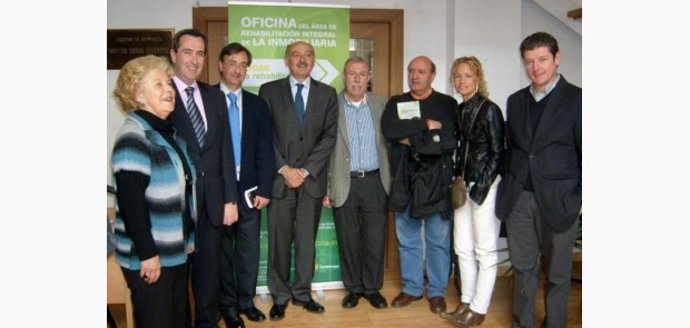 Mazón en la oficina del ARI