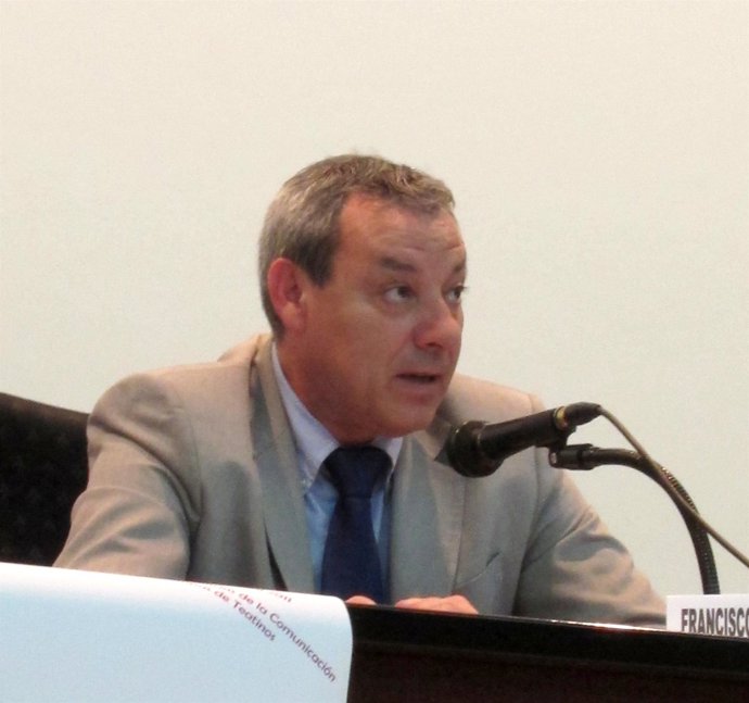 El consejero de Educación, Francisco Álvarez de la Chica, en la presentación de 