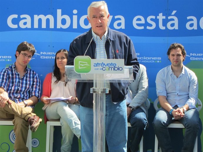Arenas durante el acto en Córdoba