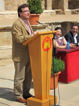 Vara en el XV Encuentro de Mujeres de la Comarca de Mérida