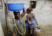 Marfileños de Abiyán abandonan la ciudad en busca de refugio