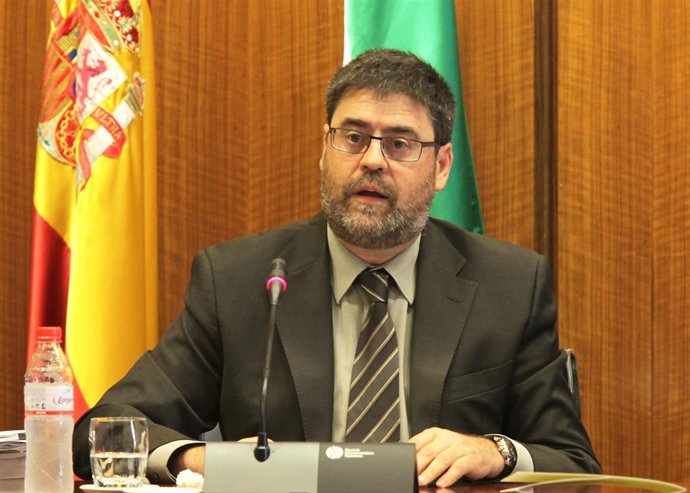El consejero mayor de la Cámara de Cuentas, Antonio López, en comparecencia parl