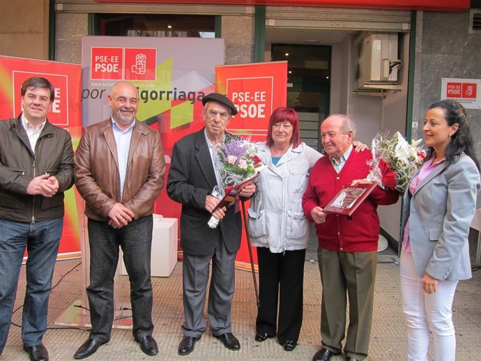 Pastor con los homenajeados