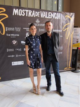 Elena Anaya y Fred Cavayé