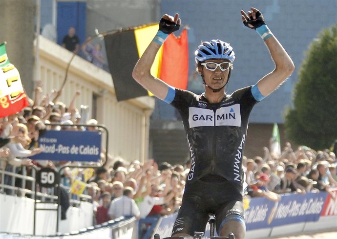 Van Summeren gana la París-Roubaix
