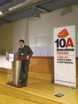 alfred Bosch, portavoz del 10A