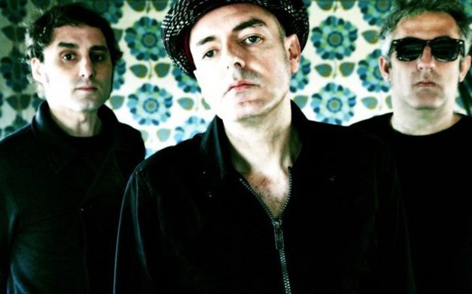 Lagartija Nick Llega A Sevilla