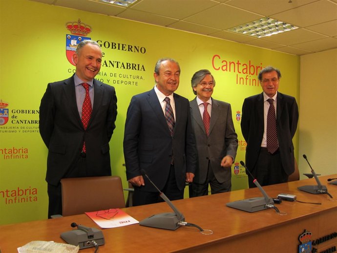 Aja, Marcano, Campillo Y Castañeda Presentan El Festival De La Música Popular. 