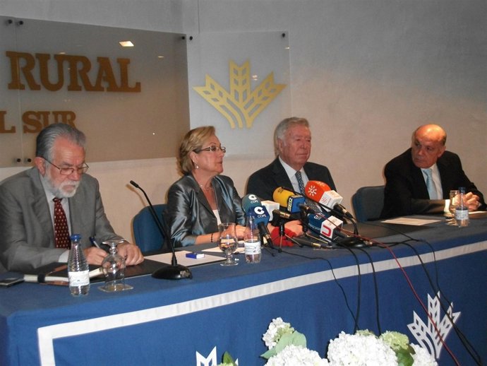 La Candidata Socialista A La Alcaldía De Huelva, Petronila Guerrero.