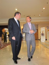 El consejero de Fomento de Castilla y León advierte de que los pasos en el AVE Zamora-Orense son "todavía incompletos"