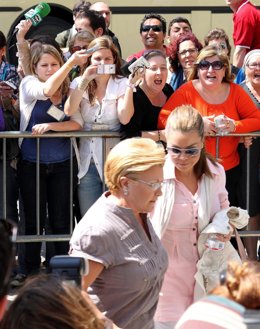 María José Campanario, Con Su Madre, En La Audiencia De Cádiz