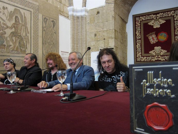 Paco Ventura, El Alcalde De Córdoba, Andrés Ocaña, Manuel Martínez Y El Resto De