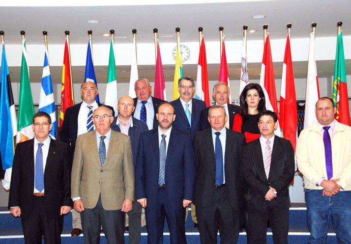 El Consejero Y Los Representantes Agrarios En Bruselas